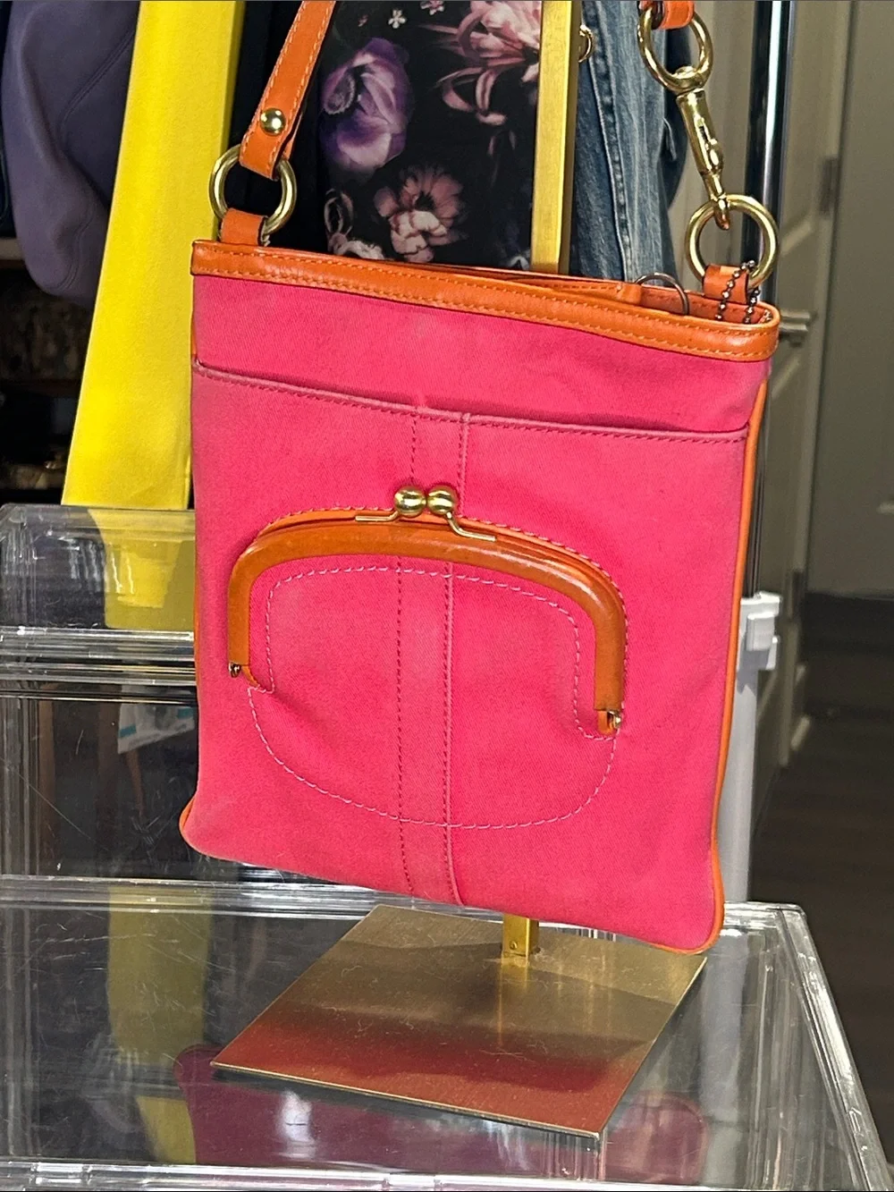 Coach Bonnie Cashin-Carry Kisslock Coin Pocket 08” 7.5”x 8.5” Magenta Orange EUC